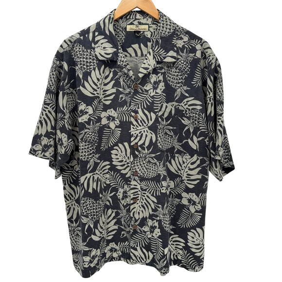 Tommy Bahama Shirt Mens Large Silk Hawaiian Gray Cream Button Up Short Sleeve - Picture 1 of 8